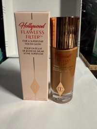 CHARLOTTE TILBURY Hollywood Flawless Filter Highlight-4Medium