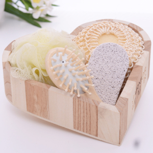 Promotional wood heart box  bath accessory set classical box spa Bath Gift Set