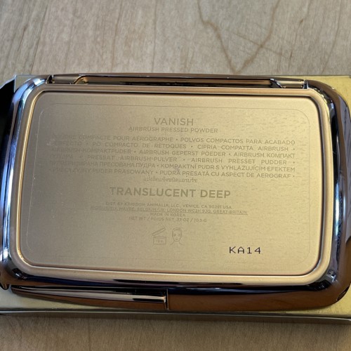 Hourglass: The Vanish Airbrush Pressed Powder