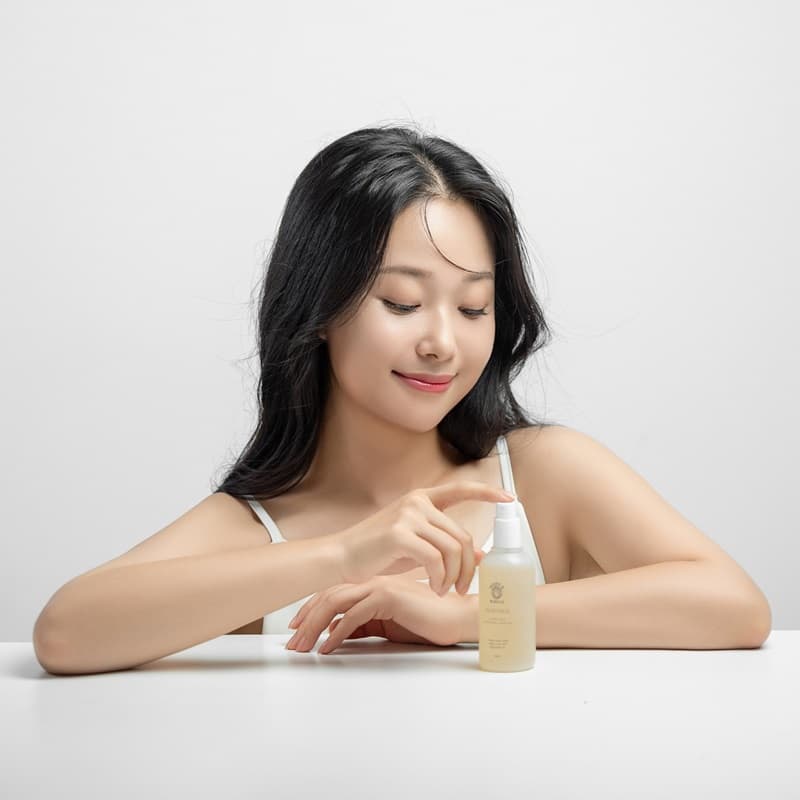 MOISTERR Double Layer Moisturising Serum Mist