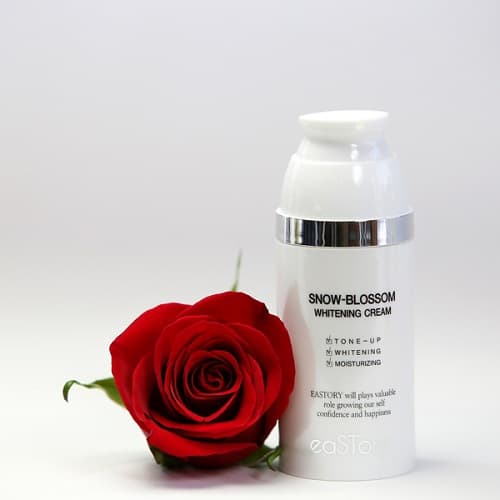 SNOW-BLOSSOM WHITENING CREAM