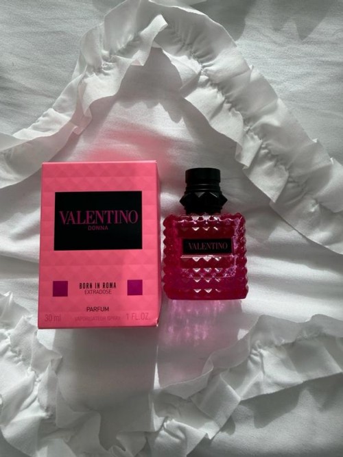 Valentino Donna Born In Roma Extradose Parfum Spray, 3.4 oz