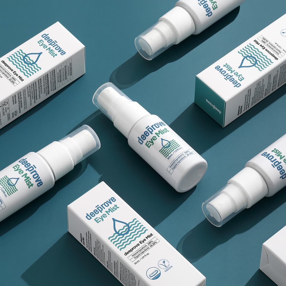 Eye mist, organic cometics, eye care cosmetic, aromatherapy,moisturizing barrier care the eyes