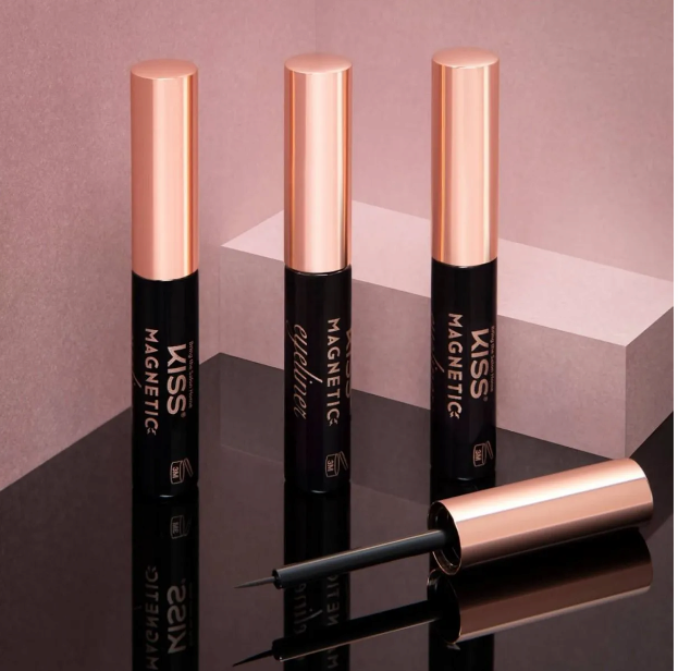 Magnetic Eyeliner &amp; Lashes  by KISS