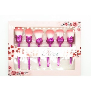 Travel portable cute makeup rose brush set