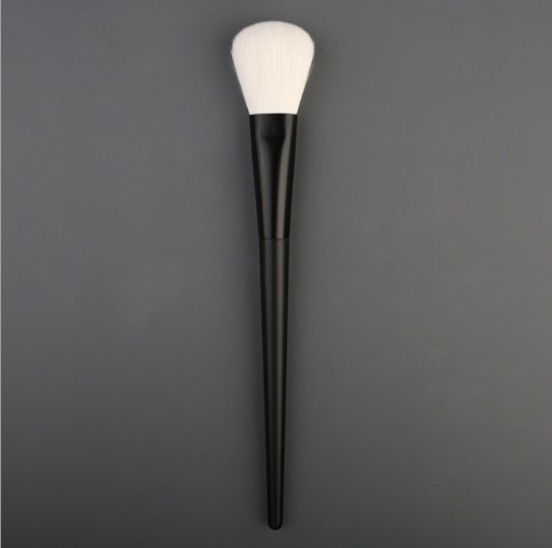 Custom Single Blush Contour Brush