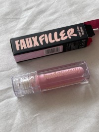 huda beauty faux filler gloss UUU Baby 3.9ml