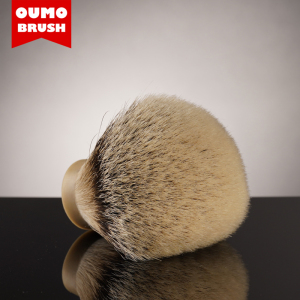 OUMO BRUSH - SHD SILK HMW super high density  high mountain white silvertip badger hair shaving brush knot with gel tip