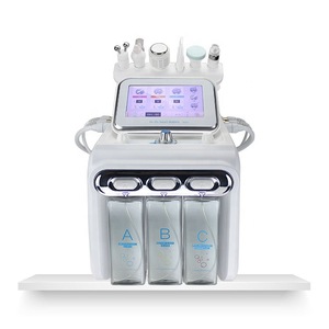 Portable 6 in 1 Microdermabrasion Machine for Deep Cleaning Skin Oxygenation and Hydrating