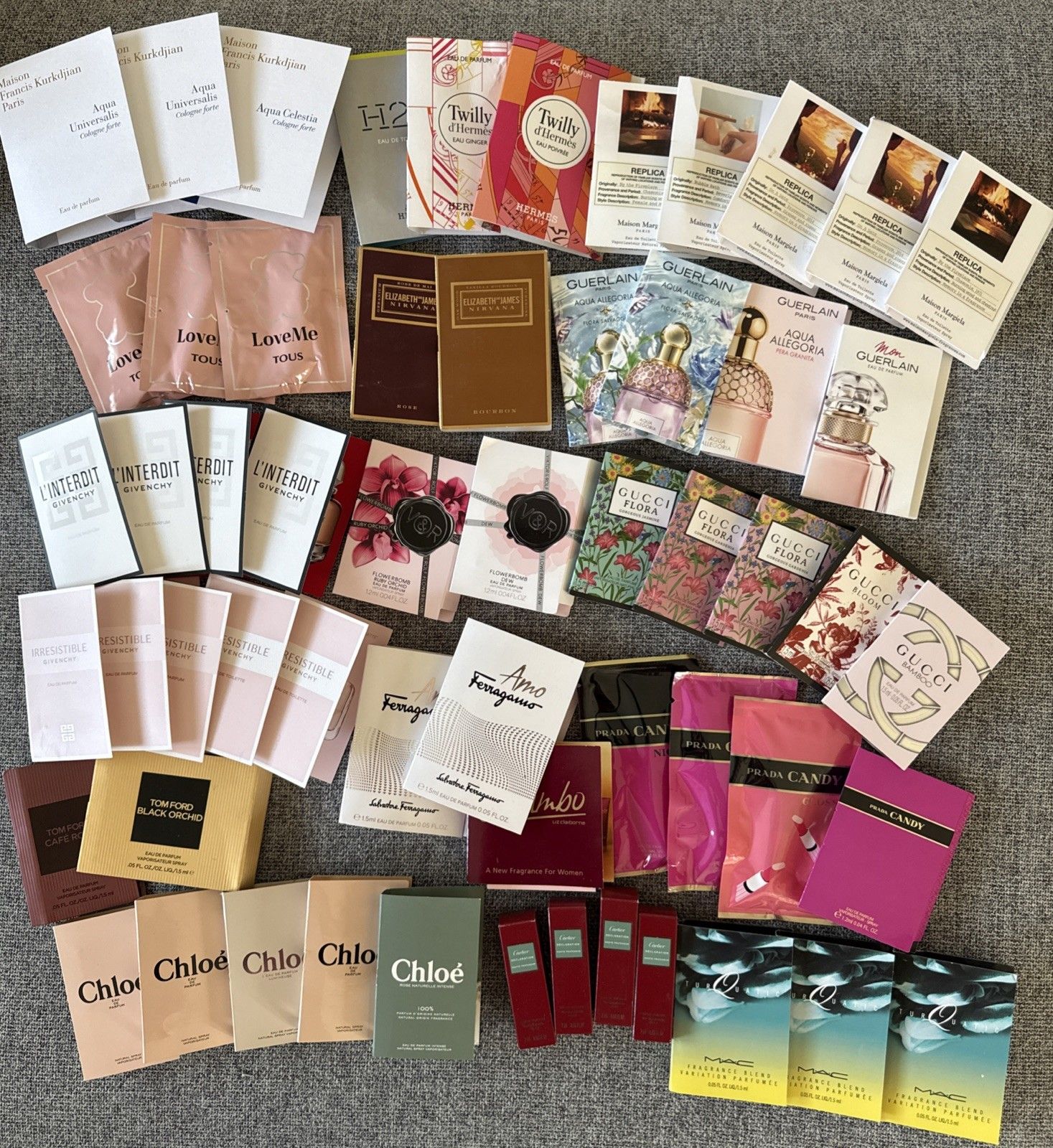 Perfume High End Designer Fragrance Sampler Set for Women - (Pack of 12 Sample Vials)