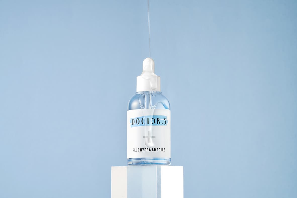 Light moisturizing hyaluronic Hydra Ampoule serum