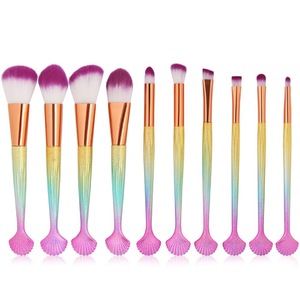 The new 10Pcs cosmetic brush package of 2019 is a specialty powder sole powder eye brushed bristle rose handle cosmetic tool