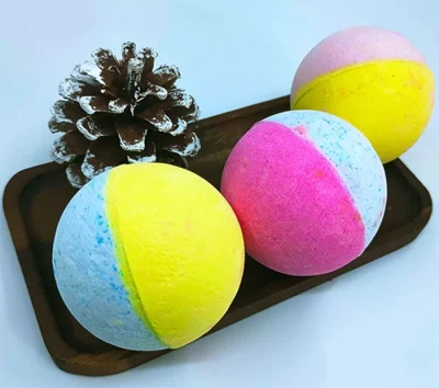 Wholesale Customize Effervescent Fragrance Raw Material Organic Home SPA Fizz Essential Oil All Natural Bath Bomb with Olive Oil