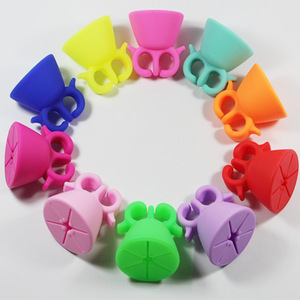 Factory Supply Multi-purpose nail polishes trends wearable nail polish holder
