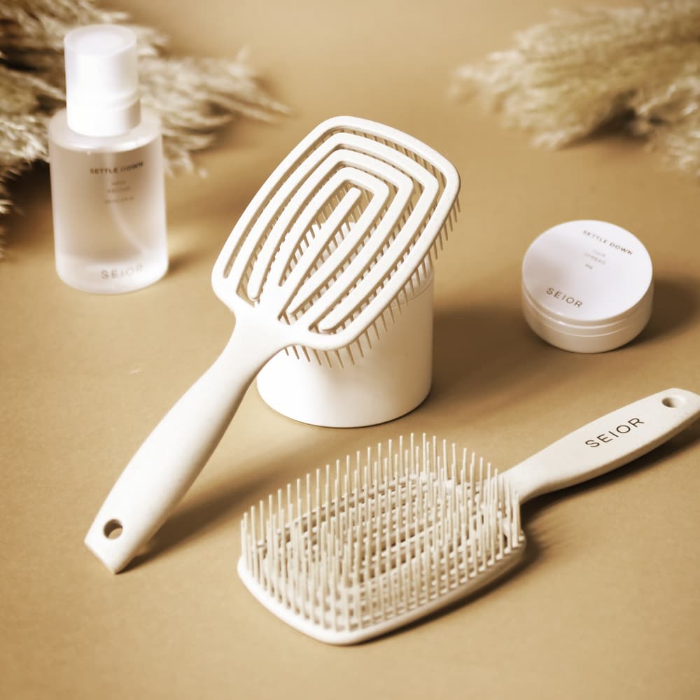 HAIR SCALP BREEZE BRUSH