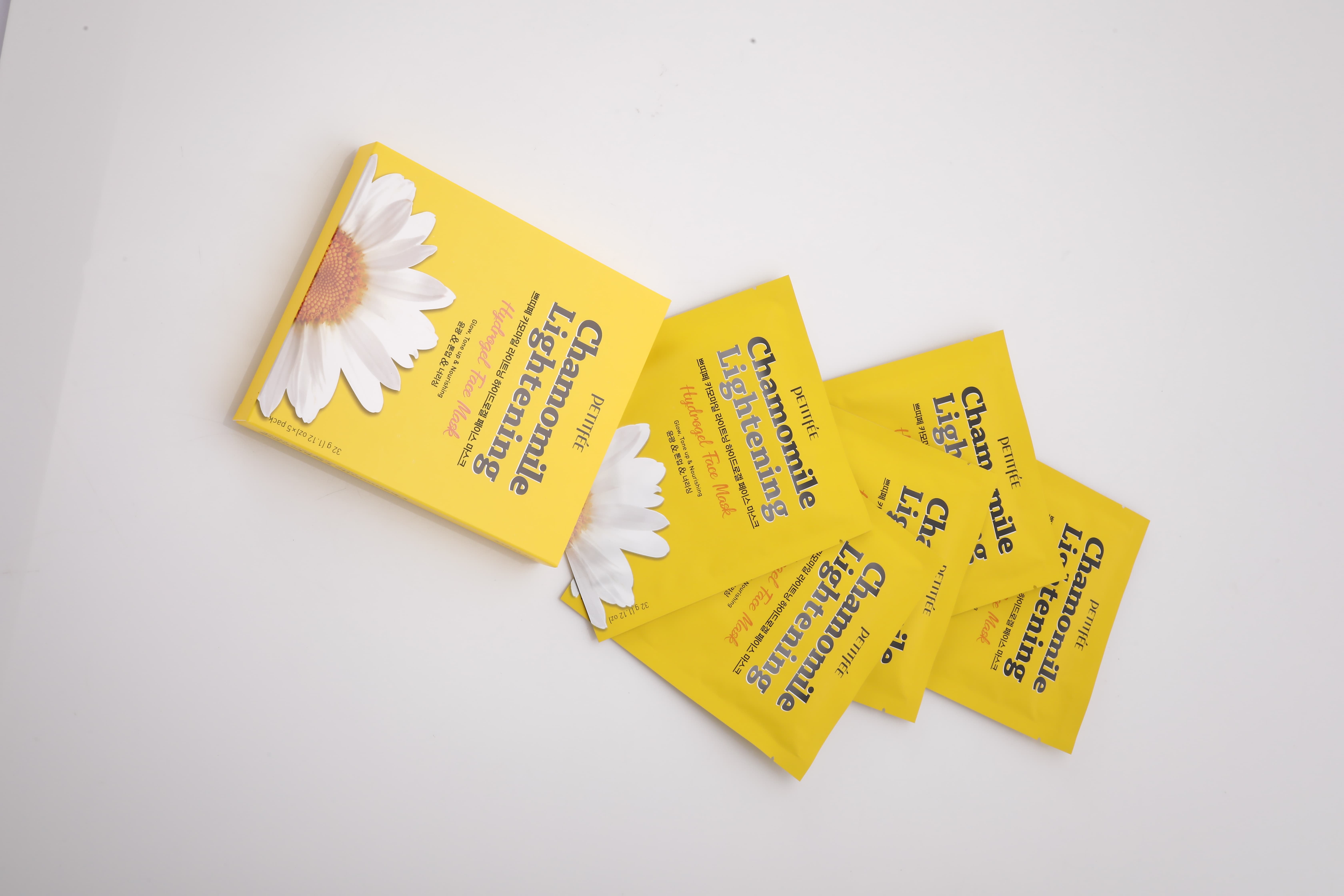 PETITFEE Chamomile Lightening Face Mask