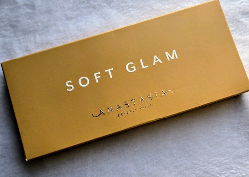 Anastasia Beverly Hills Soft Glam Eye Shadow Palette