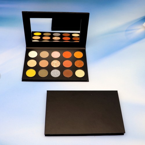 Private Label DIY Eyeshadow High Pigment Matte Shimmer Eyeshadow Palette Long Lasting