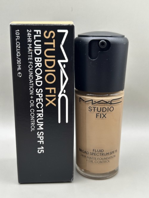 Authentic Mac Studio Fix Fluid SPF 15 24hr Matte Foundation+Oil Control NC40 30ml