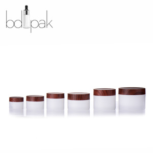 BDPAK New Design 50ml Plastic Cosmetic Jar with Bamboo Lid