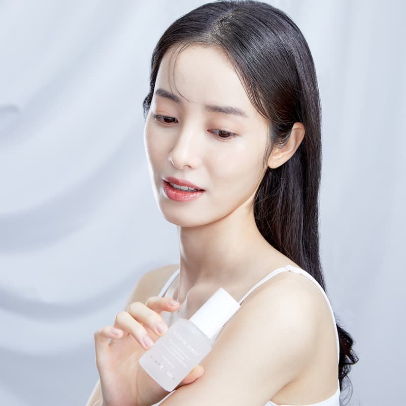 BLANC DIVA REBIRTH SERUM WHITENING SERUM SKIN CARE ANTI AGEING SKIN SERUM