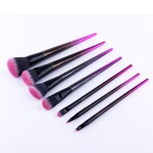Red black gradient  cosmetic beauty tools foundation  multipurpose  makeup brush kits private label plastic handle vegan make up