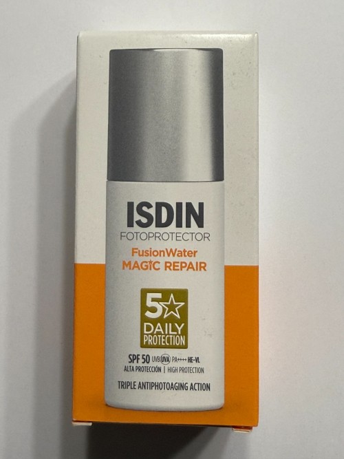 Isdin Fotoprotector Fusion Water SPF50+ 50 ml