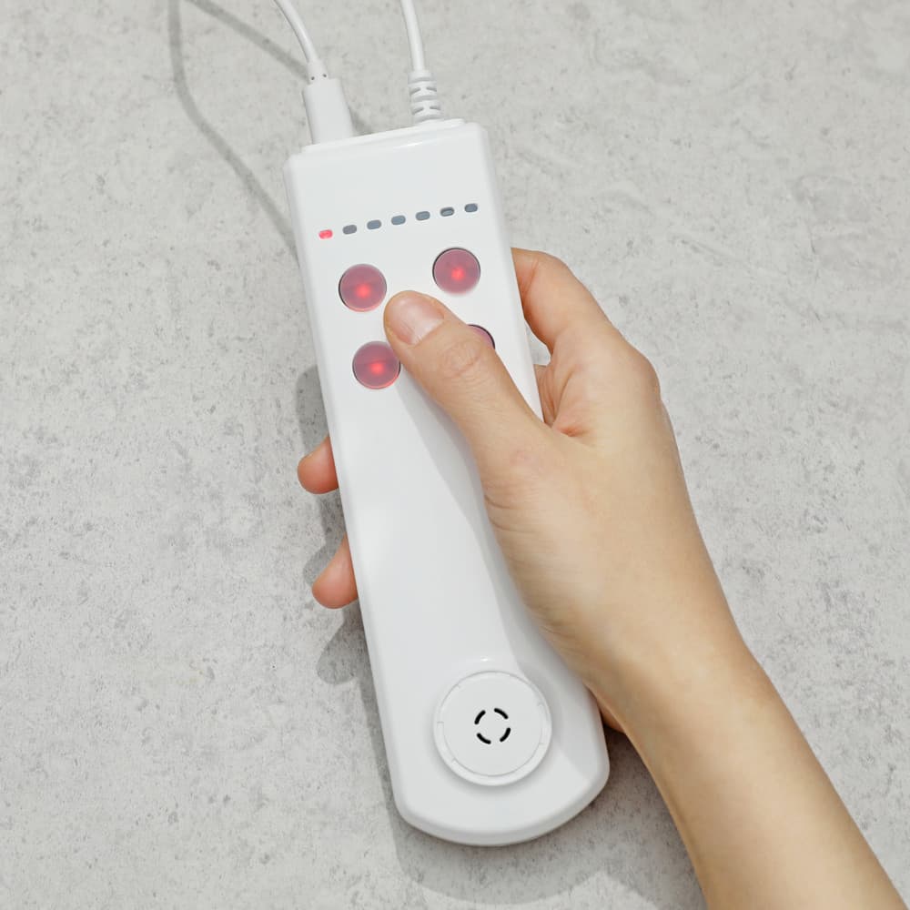 Microcurrent wave massage mask