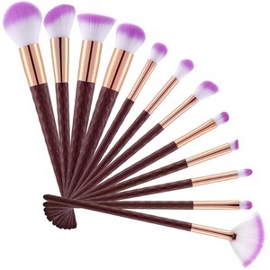 New Fashion Wholesale Fluorescent Handle Makeup Brush Diamond Brush Beauty  Tool  12 Makeup Brush