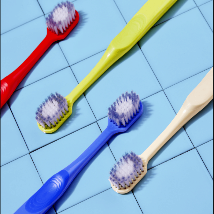 Vussen Double-wide Toothbrush