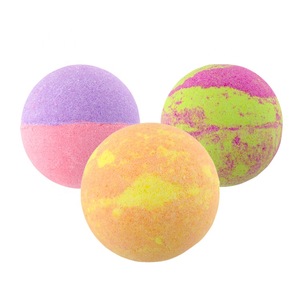 Wholesale Bubble Foaming Rose Strawberry Bath Bombs Floral Scent Handmade Bath Packaging Bath Fizzies for Kid