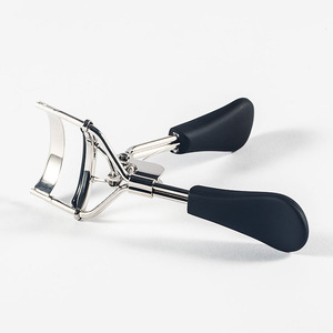 Wholesale NEWPEPTIN custom luxury black plastic handle false eyelash curler