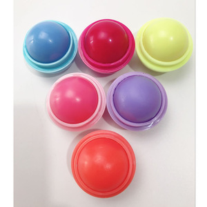 Wholesale Romantic bear 6 colors fruits flavor round ball shape Lip Balm for private label