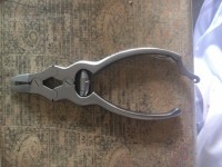 cuticle nail clipper