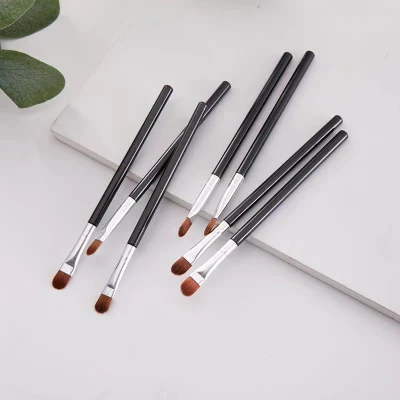 Soft Hair Eye Shadow Brush: Single Makeup Brush for Starters