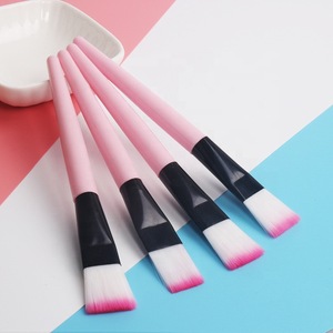 Cheap Makeup Tool Plastic Handle Facial Mud Mask Brush Applicator on Face