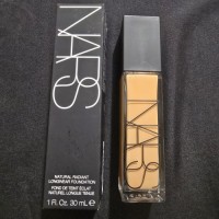 NARS Natural Radiant Longwear Foundation 30ml