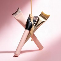 Professional Angled Foundation Brush Blade Shape Flat Makeup Brush for Makeup Artists