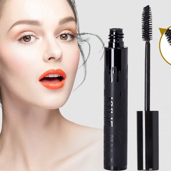 Supernatural elongated eyelashes / Mascara to enlarge the eyes / Supernatural elongated eyelashes