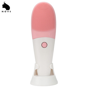 2 in 1 IPX7 Waterproof sonic Silicone facial brush Bamboo fiber electric wash brush with heat massager function device