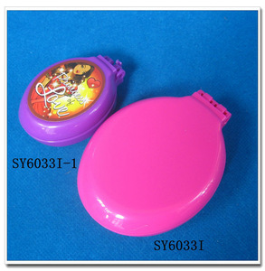 Compact foldable hair brush with mirror
