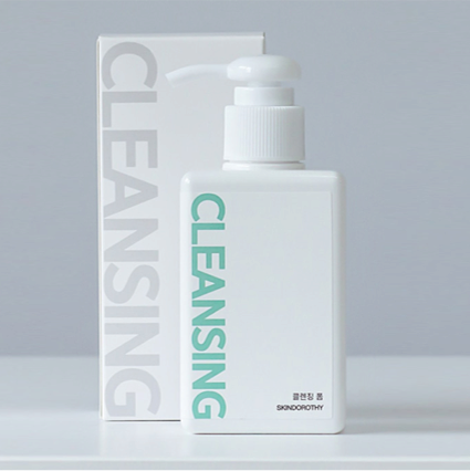 SKINDOROTHY MOISTURIZING CLEANSING FOAM