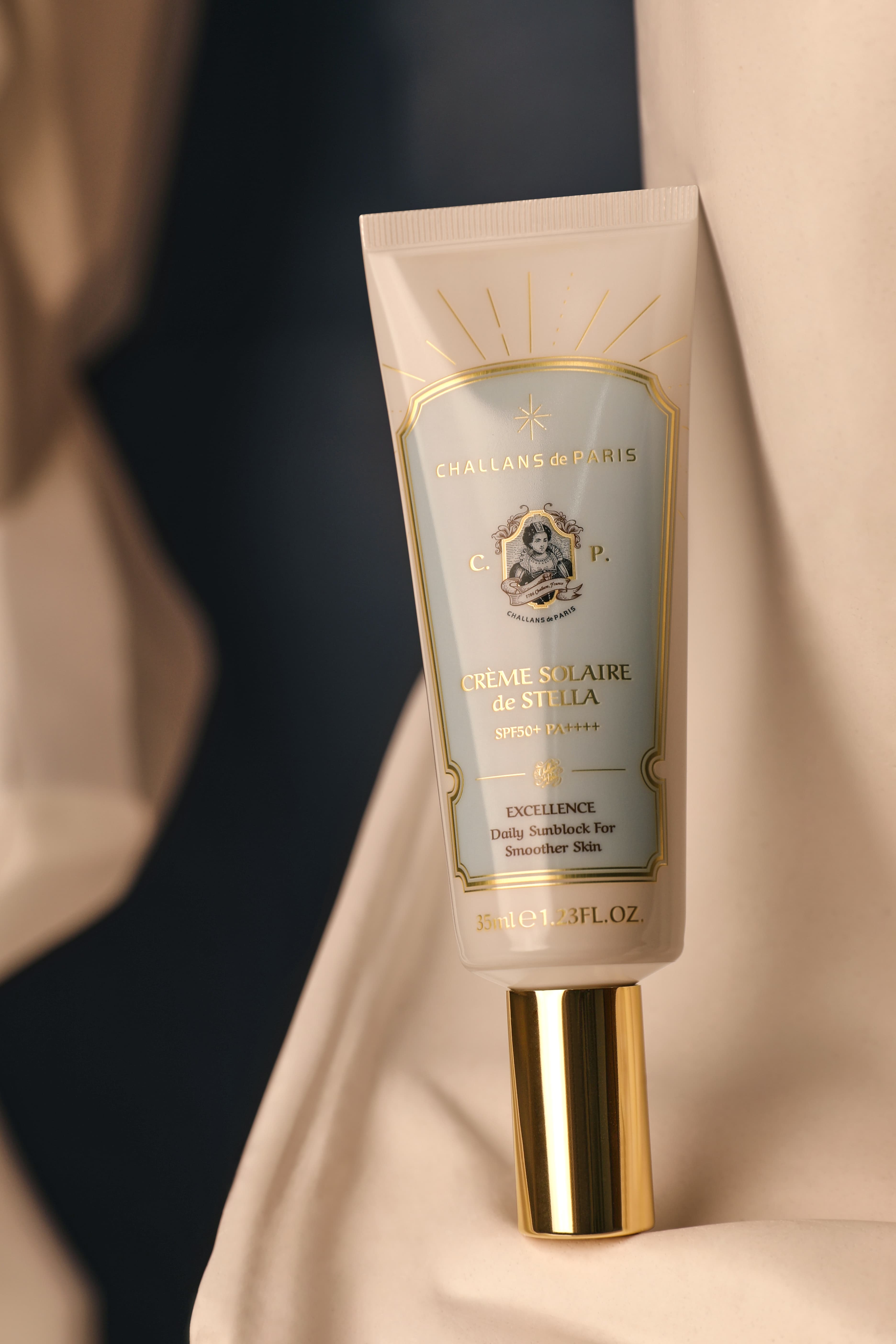 Challans de Paris CRÈME SOLAIRE de STELLA EXCELLENCE