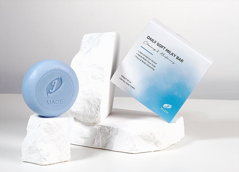 Daily Soft Milky Cleansing Bar 