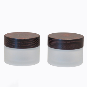 eco friendly plastic cosmetic container with bamboo cover for skincare products