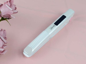 Flat Iron Mini fast heating rechargeable wireless hair straightener