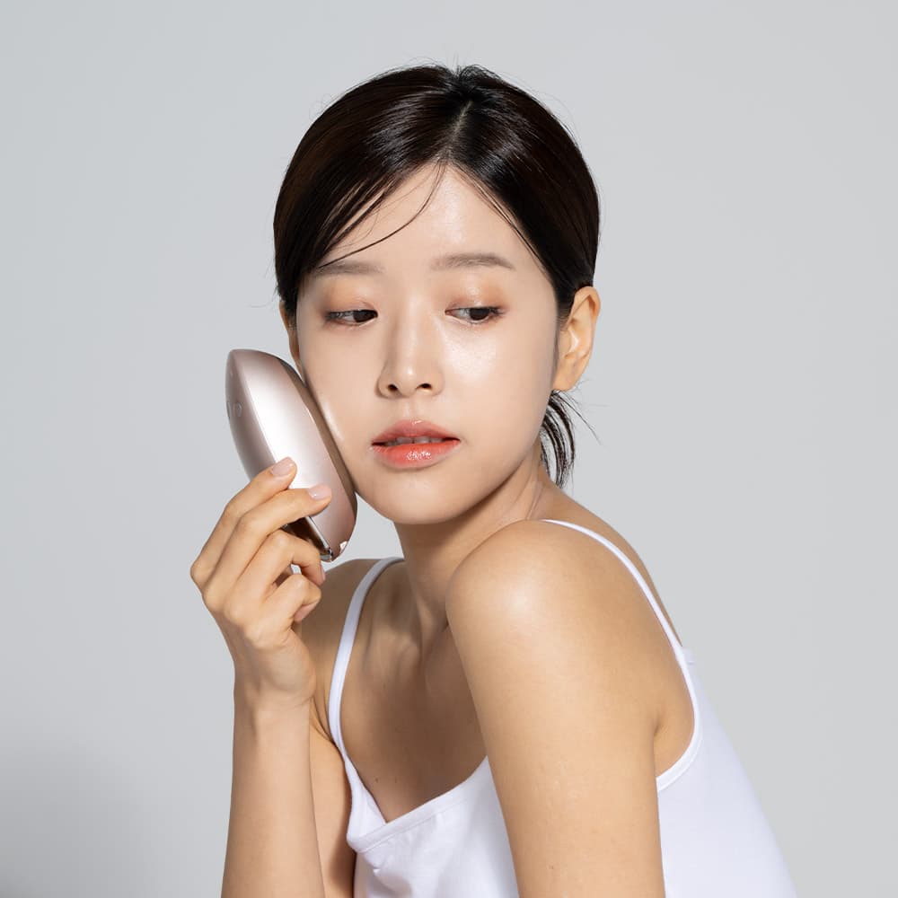 Inure vividous skin care  galvanic ems rf ultrasonic wave beauty device