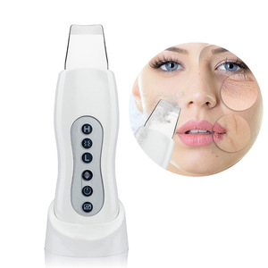 Portable skin scrubber for facial treatment facial cleaning