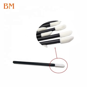 200Pcs/Set Disposable Lip Brushes Make Up Brush Lipstick Lip Gloss Wands Applicator Tool Makeup Beauty Tool Kits