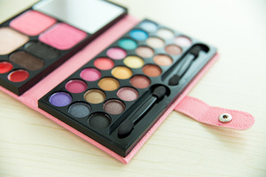 2019 new 33 Colors Eye Makeup Matte Glitter EyeShadow ...